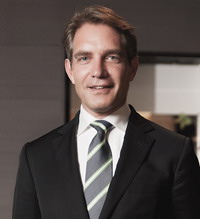 Er folgt auf <b>Holger Feldmann</b>, der seit 2005 die Geschäfte des Unternehmens <b>...</b> - Kuijer_Niels