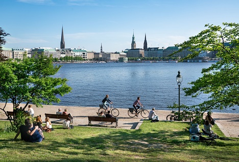 Radfahren in Hamburg soll unter besseren Bedingungen stehen - die Kampagne dazu entwickelt Jung von Matt / Sports (Foto: Hamburg Marketing)