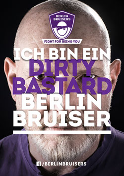 Die Hirschen zeigen in den Motiven der Kampagne Spieler der Berlin Bruisers (Foto: Zum Goldenen Hirschen)