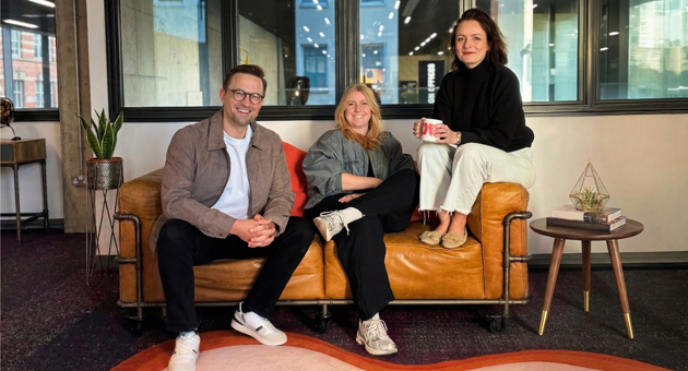 Oval mit neuem Chef fürs Deutschland-Geschäft - Von links: Country Manager Germany Daniel Ackermann, Lead Creative Sonja Reddig und Lead Live Experience Viktoria Röttgermann – Foto: Oval