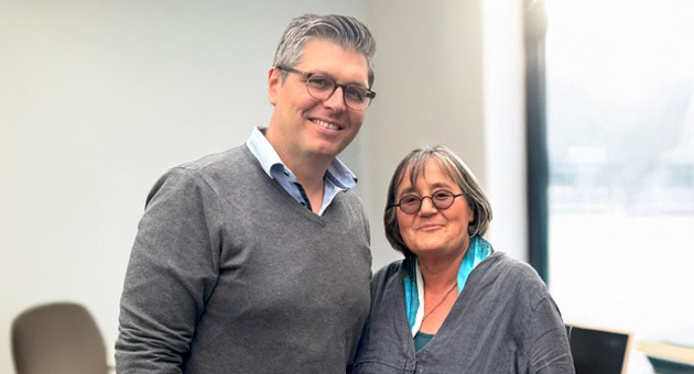 Derse Germany befördert Bettina Hemberger und Felix Börner in die Geschäftsführung - Felix Börner und Bettina Hemberger leiten seit September 2025 die Hamburger Außenstelle der Derse Group – Foto: Derse