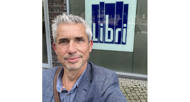 Libri engagiert Ex-G+J-/RTL-Manager als Leiter Marketing + Kommunikation - Stefan Bromberg steht seit Anfang September 2026 auf der Libri-Payroll - Foto: privat