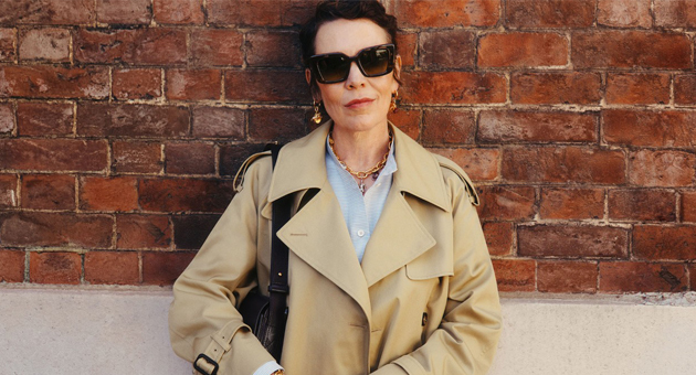 Burberry setzt Klassiker neu in Szene - Olivia Coleman stand für Burberry vor der Kamera - Foto: Burberry/Drew Vickers
