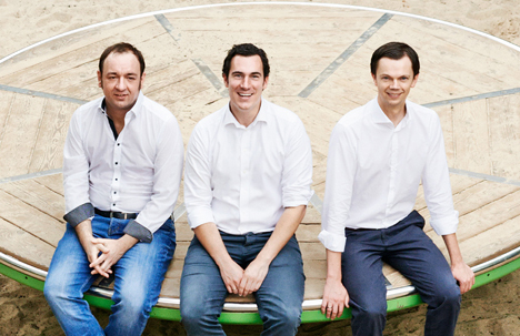 FinTech-Unternehmen Clark erhält über 13 Millionen Euro frisches Kapital - v.l. Steffen Glomb, Christopher Oster und Marco Adelt haben Clark gegründet (Foto: Clark)