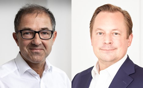 Rud Pederson und Newskontor gehen strategische Partnerschaft ein - Newskontor-GF Marco Cabras (links) und Rud-Pedersen-GF Hendrik Hagemann spielen sich gegenseitig die "Auftragsbälle" zu - Fotos: Newskontor