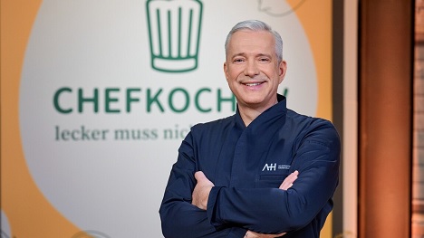 Die Gruner + Jahr-Food-Marke 'Chefkoch' bekommt einen TV-Ableger mit Sternekoch Alexander Herrmann - Foto: RTL / Markus Hertrich 