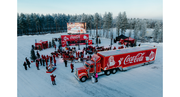 Treffen der Weihnachtsmnner bei den Coca-Cola-Trucks 2023 - Foto: Coca-Cola