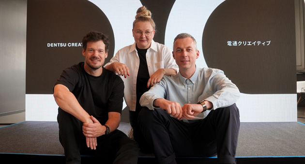 SodaStream setzt auf Dentsu Creative Germany - (v.l.) Nils Seger (Co-Founder RCKT – a Dentsu Creative Company), Karolin Hewelt (Co-Founder RCKT – a Dentsu Creative Company) und Michael Schachtner (CCO Dentsu Creative Germany) – Foto: Dentsu