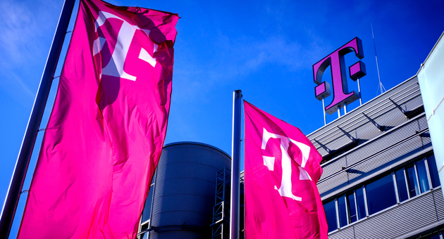 Telekom sichert sich auch Rechte für die WM 2030 - Der Telekom-Dienst Magenta TV wird auch 2030 sämtliche Partien der Fußball-WM zeigen - Foto: Deutsche Telekom