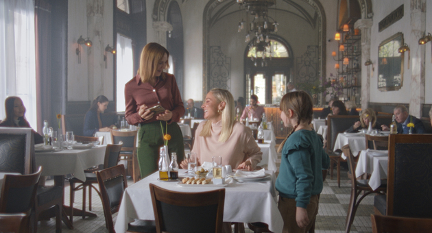 'Dice Dreams' feiert den Deutschlandstart mit Janine Kunze - Schauspielerin Janine Kunze ist Testimonial bei der 'Dice Dreams' Launchkampagne - Foto: BBDO