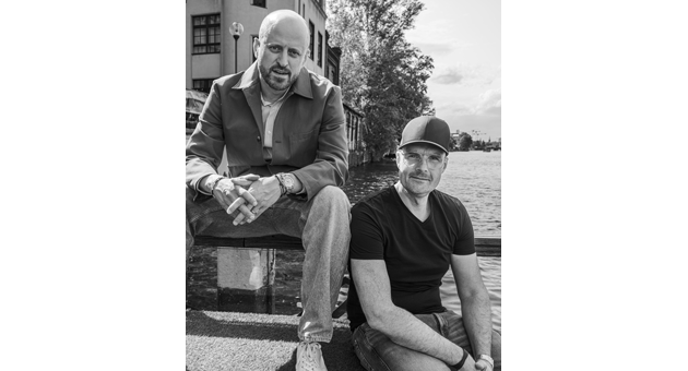 Avantgarde Group erweitert ihr Angebot in Richtung Immobilien-Marketing - CEO Avantgarde Group Dr. Marc Schumacher und Geschäftsführer und Gesellschafter der GCD Martin Eyerer (v.l.) - Foto: Avantgarde Group