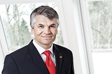 Nach siebeneinhalb Jahren als Geschftsfhrer von Velux Deutschland verlsst Dr. Sebastian Dresse das Unternehmen (Foto: Velux Deutschland GmbH)
