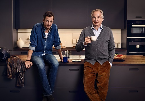 Max und Friedrich von Thun (v.l.) sind die Gesichter der aktuellen Eilles Kaffee-Kampagne (Foto: Havas)