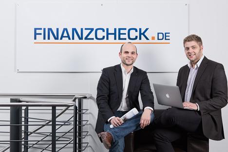 v.l. Andreas Kupke, CFO & COO, und Moritz Thiele, CEO von Finanzcheck (Foto: Finanzcheck)