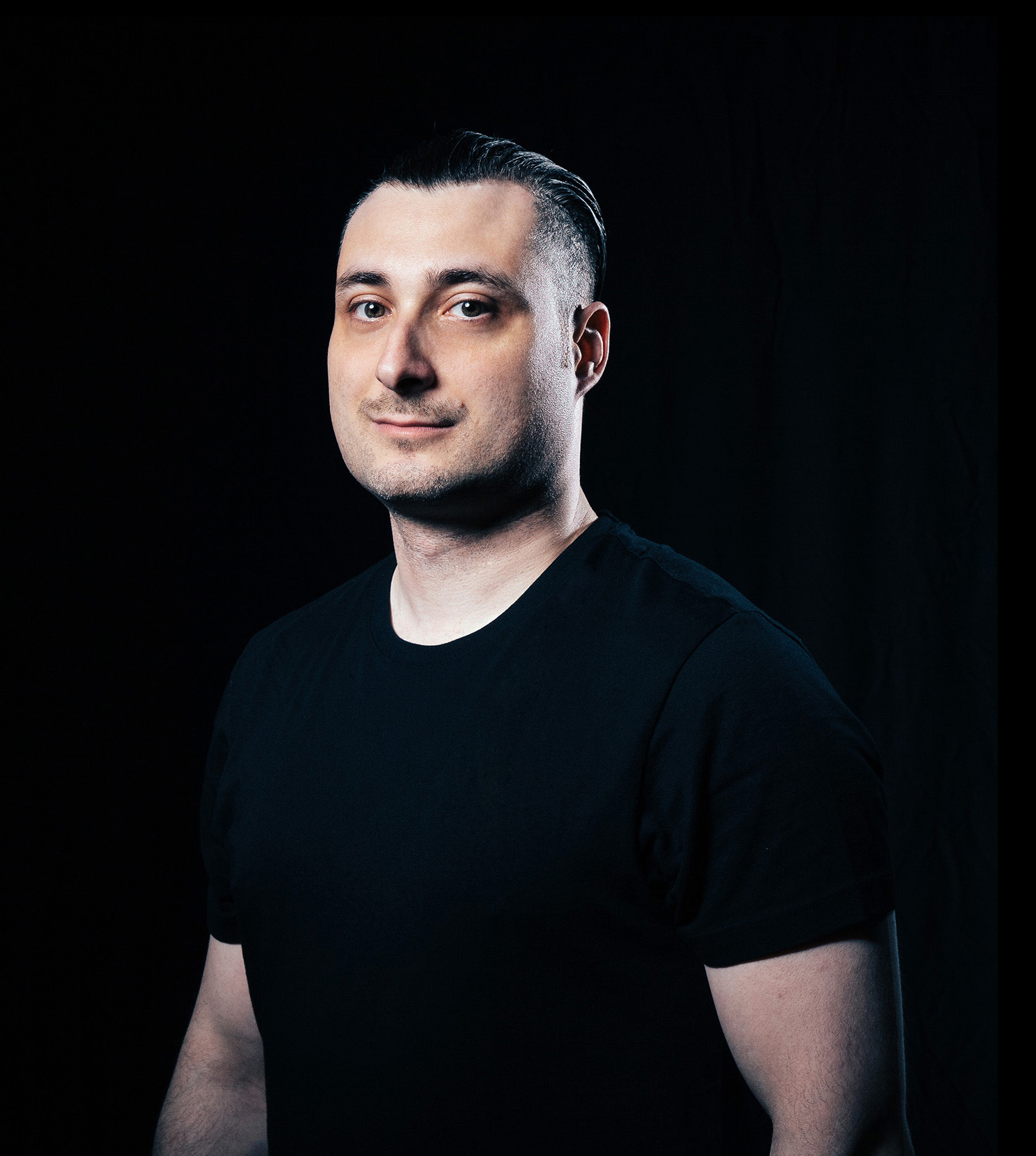 Strategy Corner: Die Hype-Ökonomie – wie Produkte zu Memes werden - Max Celko ist Strategic Designer & Dgital Innoveation Lead in Berlin. Er beobachtet unter anderen Phänomene der Hype-Ökonomie. (Foto: Max Celko)