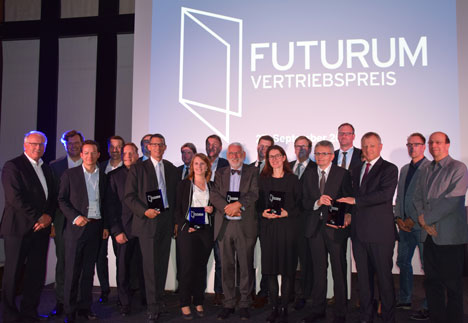 Futurum Vertriebspreis für Top-Leistungen - Preisträger und Laudatoren (Foto: W. Rakel)