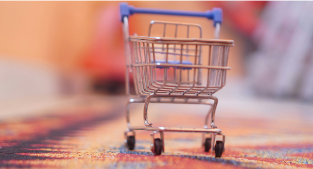 Wie neue Technologien dem eintönigen Online- Shopping wieder mehr Lebendigkeit verleihen - Durch die Austauschbarkeit vieler Online-Shops bleibt das Einkaufsvergnügen oft auf der Strecke und der Warenkorb leer - Foto: Hamed Taha on Unsplash