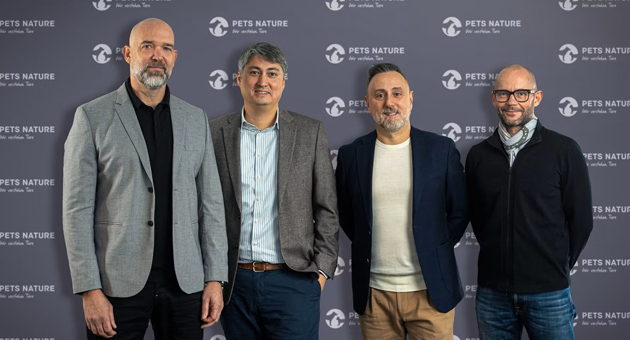 Pets Nature: Neue Vierer Geschäftsführung ab 2026 - Die Geschäftsführer von Pets Nature ab 2026 (vl.): Christian Numsen, David Bäuerle, Dennis Vidal und Martin Schupp – Foto: Florin Fleig