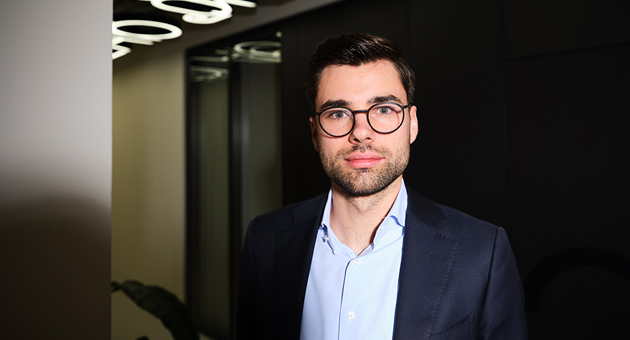 Serviceplan Content Health erweitert Geschäftsführung - Jonas Gehrling verantwortet künftig Neugeschäft und digitale Content‑Strategien bei Serviceplan Content Health – Foto: Serviceplan