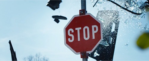 Mit Symbolen, die eine starke Aussage haben wie heie Suppe oder Stop-Schilder soll auf Gewalt gegen Frauen aufmerksam gemacht werden (Foto: DWA)