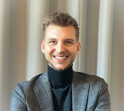 Neuer 'TV Movie'-Ableger will Zielgruppe Streamer umwerben - Bauer-Verlagsleiter Nils Grönwaldt sieht großes Potenzial für 'TV Movie Stream XXL' im Programmzeitschriftensegment - Foto: Bauer Media Group
