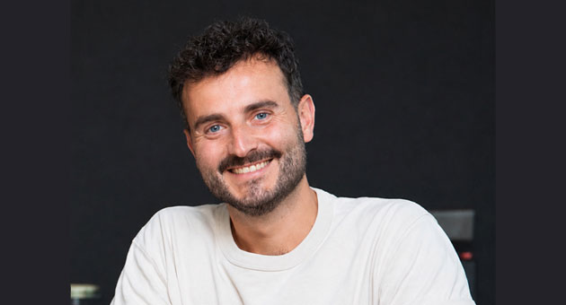 Sechs Agenturen starten als Friends Digital Group - Julian Hansmann, Gründer von Friendventure und Initiator der Friends Digital Group, setzt auf inhabergeführte Spezialagenturen und gemeinsames Wachstum – Quelle: Selina Krieger/ Friends Digital Group