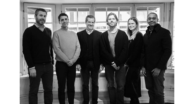Havas kauft Data- und Tech-Spezialisten in Schweden - Freuen sich auf die gemeinsame Zukunft (v-l.): Jorge Bermejo, Regional Finance Manager Havas; Eduardo Villaverde, Legal Manager Havas; Arturo Carranza, CFO, NEC & Middle East Region Havas; Anton Gezelius, Partner & Executive Ctrl Digital; Jenny Leeb, CEO Havas Sweden; Ted Solomon, CEO & Founder Ctrl Digital - Foto: Havas