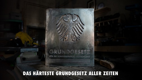  Mit einer Stahl-Skulptur will die Fraktion der Freien Demokraten im Deutschen Bundestag eine Zeichen fr Freiheit und Demokratie setzen - Foto: Heimat