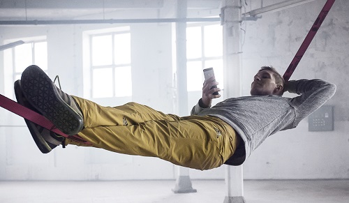 Huawei und UDG starten digitale Influencer-Kampagne zum Huawei nova - Der Slackline-Weltrekordhalter Lukas Irmler gehört zu den Gesichtern der neuen Huawei-Kampagne (Foto: Huawei)