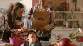 Restaurantkette KFC geht mit MEC in die Massenmedien -