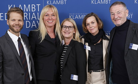 Klambt veranstaltet 'Editorial Day' - V.l.: Verleger Kai Rose mit den Chefredakteuren Britta Behrens, Sabine Bartels, Kerstin Schmidt und Peter Kulig (Foto: Klambt)