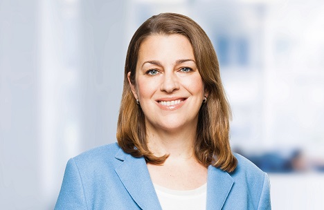 Christa Koenen startet im September 2021 bei DB Schenker - Foto: DB