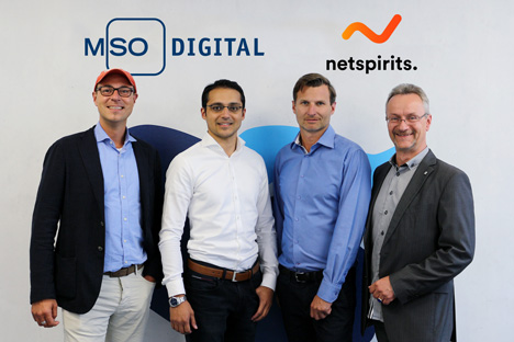 MSO Digital und netspirits wollen gemeinsam weiter wachsen. V.l.n.r.: Christian Tembrink (netspirits), Schahab Hosseiny (MSO Digital), Marius Szoltysek (netspirits) und Sebastian Kmoch (MSO Digital). (Foto: MSO Digital)