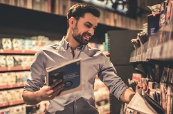 Print-Magazine für den modernen Mann im Aufwind - Zahlreiche Verlage haben in den vergangenen Jahren Männer-Printmagazine mit dem Themenschwerpunkt Lifestyle auf den Markt gebracht (Foto: georgerudy/fotolia)