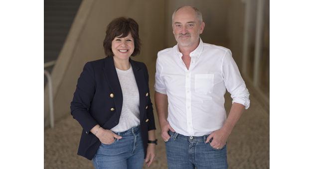Valtech kauft britische Digital-Beratung Kin + Carta - Kelly Manthey, CEO von Kin + Carta, und Olivier Padiou, CEO von Valtech, haben den Übnernhame-Deal erfolgreich über die Bühne gebracht - Foto: Oriol Tarridas