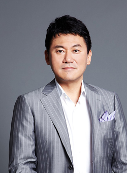 Rakuten-Chef Hiroshi Mikitani soll mit Barca-Spieler Piqu und seiner Frau Shakira befreundet sein (Foto: Rakuten)