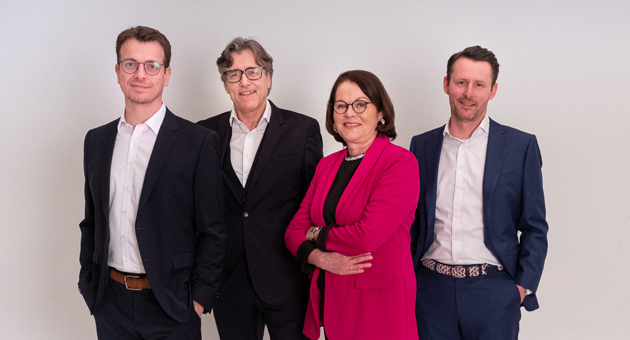 Kay Labinsky installiert neue Führungsstruktur bei der Motor Presse - Das neue Board-Team noch ohne Michael Samak der Motor Presse Stuttgart (v.l.): Stefan Karcher, Kay Labinsky, Birgit Priemer und Jonas Petrich – Foto: Motor Presse Stuttgart