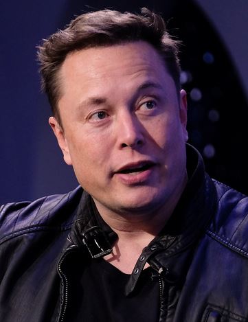 Elon Musk knnte laut Spekulationen fr einige Monate an die Spitze von Twitter treten - Foto: Axel Springer