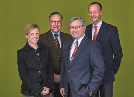 Die neuen Herausgeber von 'Der Betrieb' (v.l.): Prof. Dr. Johanna Hey, Prof. Dr. h.c. Rudolf Mellinghoff, Prof. Dr. Dr. h.c. Wolfgang Ballwieser und Friedrich Merz
