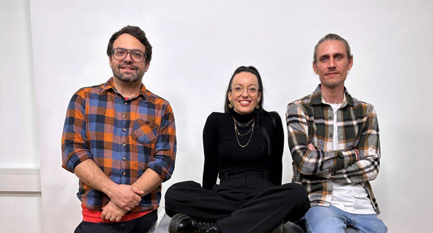 Studio Bachmannkern eröffnet Dependance in München - Das Trio Benjamin Obholzer, Patricia Kempf und Ruven Demel (v.l.n.r.) baut das neue Bachmannkern-Office in München auf - Foto: Bachmannkern