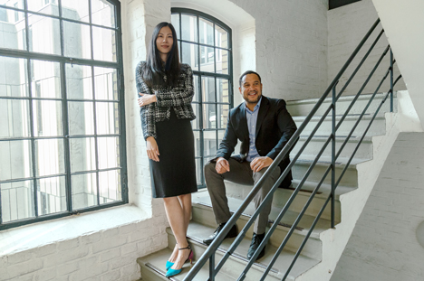 Ogilvy baut in Berlin China-Spezialeinheit auf - Fiona Kao, bisher Business Director in Taipei und Shanghai, leitet den neuen Hub. Simon Usifo war selbst sechs Jahre lang bei Ogilvy China (Foto: Ogilvy)