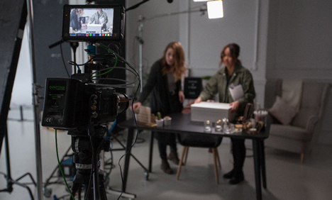 OneTwoSocial baut spezielle Produktionseinheit auf - Zum achtköpfigen OneTwoProduction-Team gehören auch Spezialisten von Get Flashed Media (Foto: OneTwoSocial)