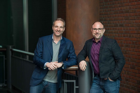 Torsten Oppermann und Markus Oeller (v.l.) holen sich die Beteiligungsgesellschaft BPE als Buy-and-Build-Partner ins Haus und wollen in Europa expandieren - Foto: MSM.digital