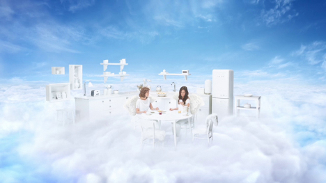 JWT holt für Philadelphia die Engel zurück ins TV - Szene aus dem neuen Philadelphia-Spot von JWT London (Foto: Mondelez International)