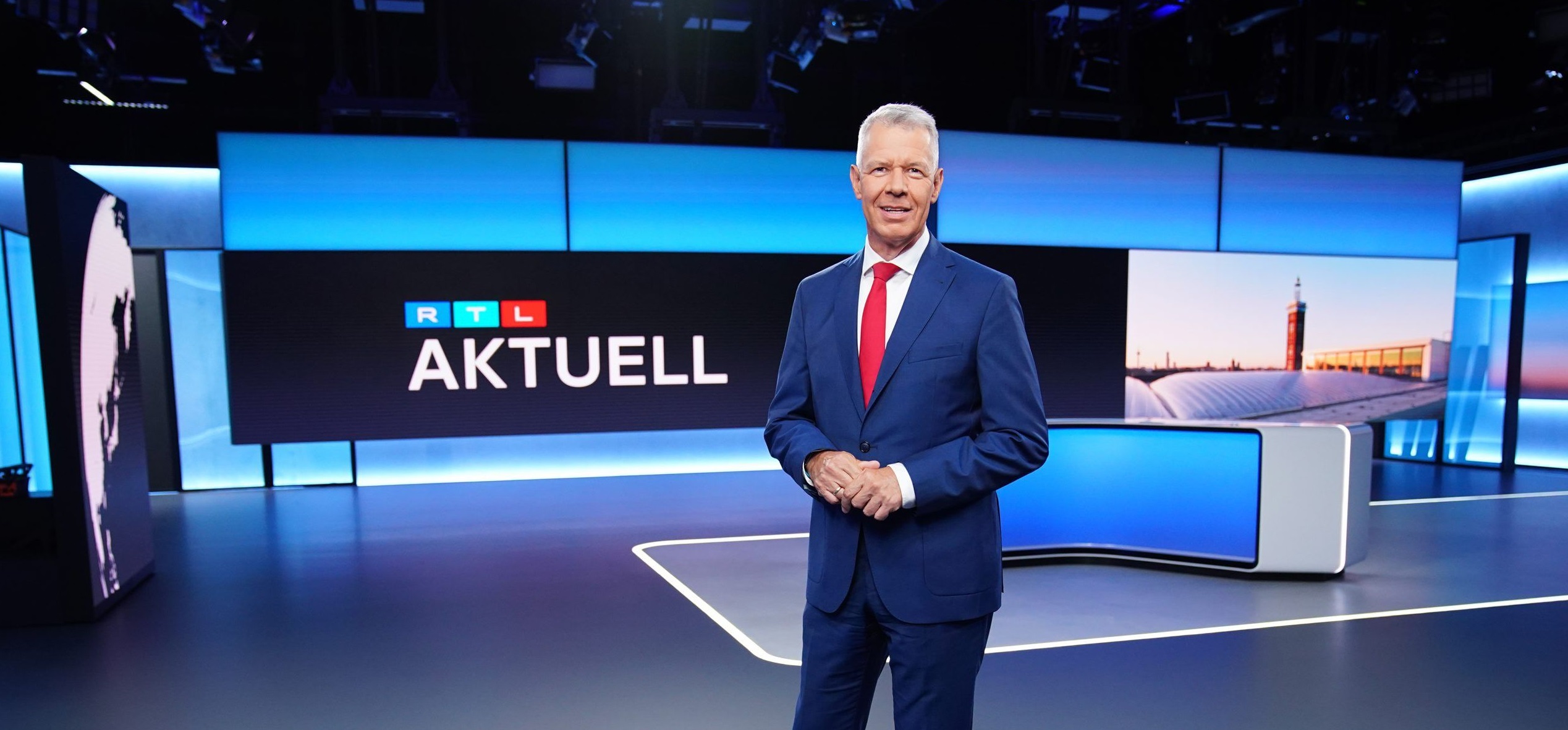 Das neue Nachrichtenstudio von RTL Deutschland kommt erstmals am 4. September 2022 innerhalb von 'RTL Aktuell' zum Einsatz.  Foto: RTL / Stefan Gregorowius