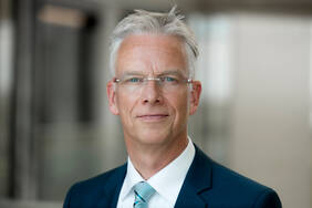 Thomas Reinhold grt als neuer Kommunikations-Chef bei der Mitteldeutschen Flughafen AG Foto: MFAG