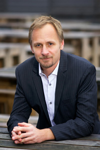 Stein gewinnt mobilcom-debitel im Pitch als Neukunden -