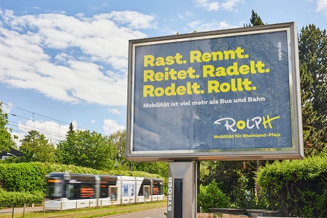 Schon 2019 war boy in Rheinland-Pfalz mit der Entwicklung der Nahverkehrsmarke RoLPh unterwegs. Die Zusammenarbeit wird nun mit der Standortmarke des Bundeslandes ausgeweitet. (Bild: boy)
