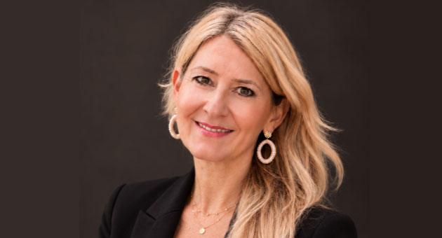Dean&David besetzt Marken- und Produktführung neu - Sonja Rosenheimer verstärkt Dean&David als Director Brand, Culinary & Commercial. Die ehemalige Gustoso-Marketingchefin soll Markenführung, Produktentwicklung und digitale Kundenprozesse weiterentwickeln – Quelle: S. Rosenheimer/privat