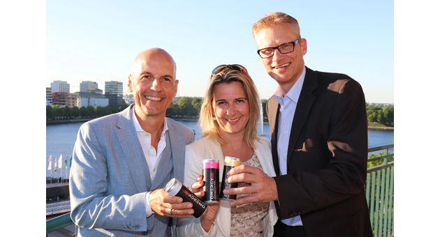 Omergy will Marktführer im Bereich Online-Marketing für Unternehmen mit regionalen Zielgruppen werden - Das Trio Carsten Schmidt (links), Simone Baade-Doerfner und Hartmut Wehmeyer will mit der Omergy Holding Marktführer für das Online-Marketing von Unternehmen mit regionaler Zielgruppe in der DACH-Region werden - Foto: Omergy
